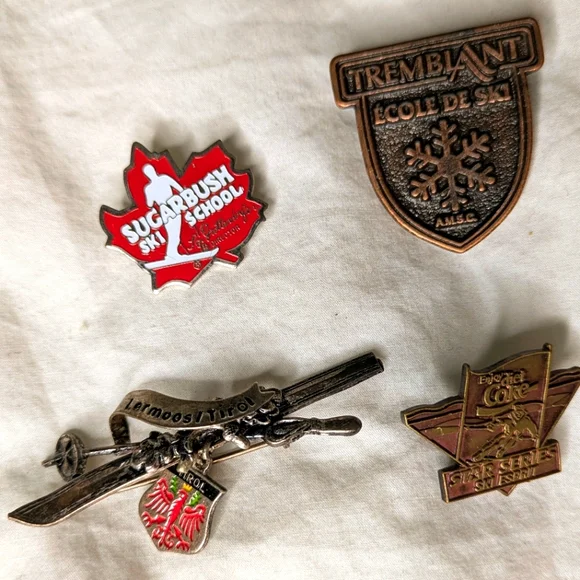 Ski Pins Collection - Picture 1 of 6